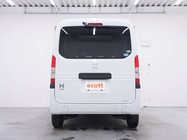 Honda N-VAN 12