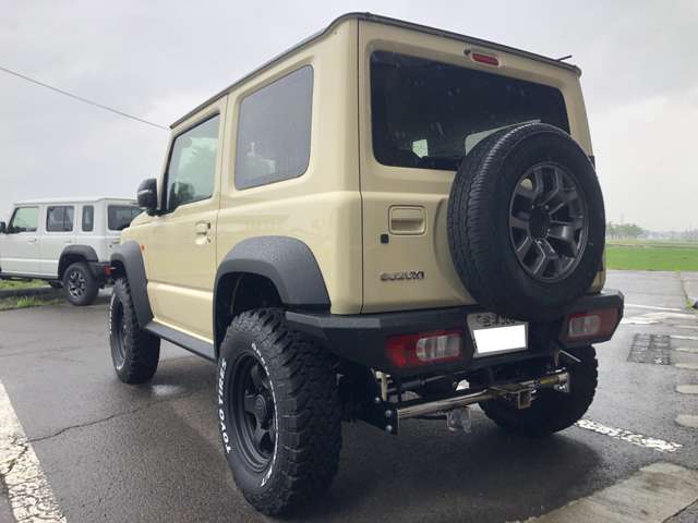 Suzuki Jimny Sierra 12