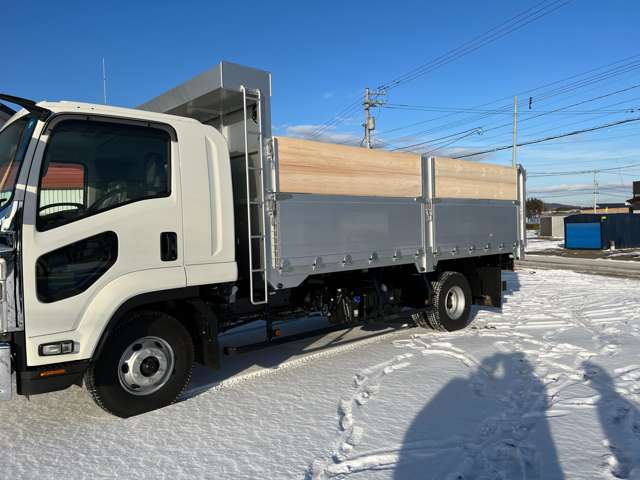UD Trucks Condor 3