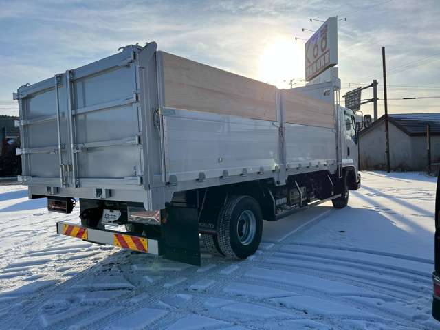 UD Trucks Condor 5