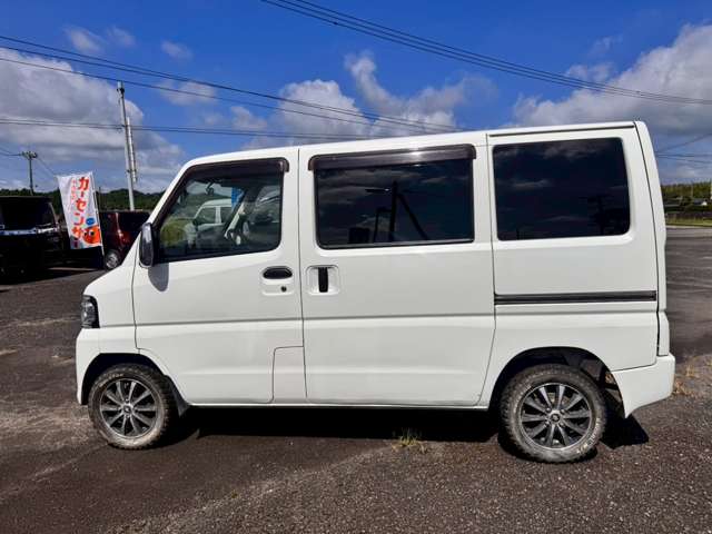 Nissan NV100 Clipper 6