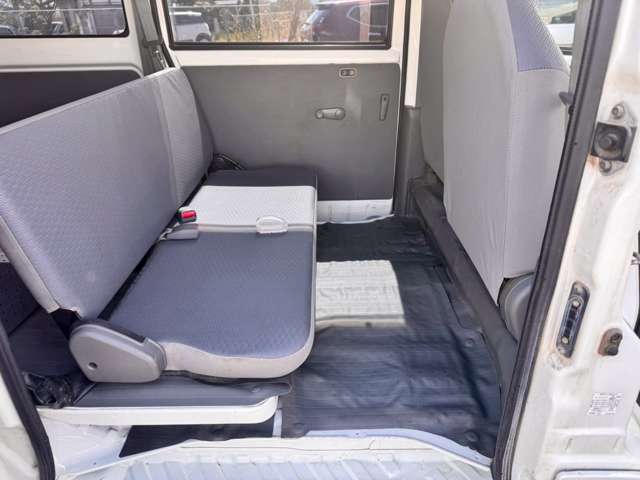 Nissan NV100 Clipper 10