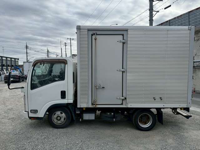 Isuzu Elf 5