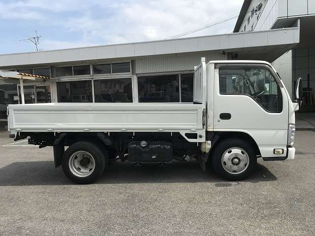 Isuzu Elf 8