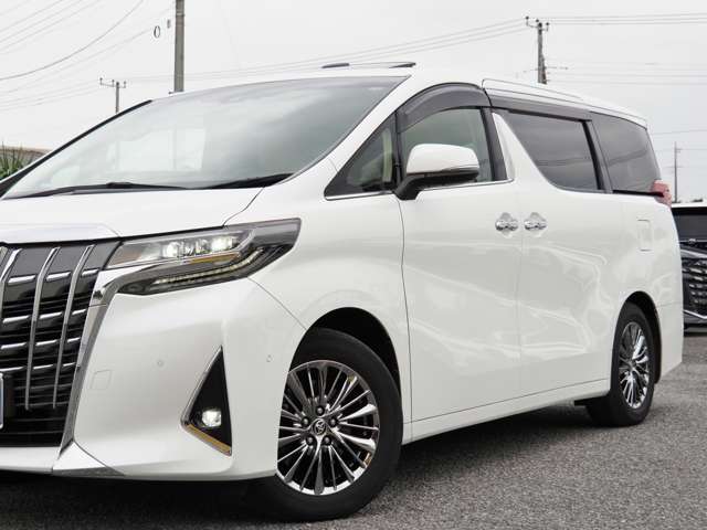 Toyota Alphard 11