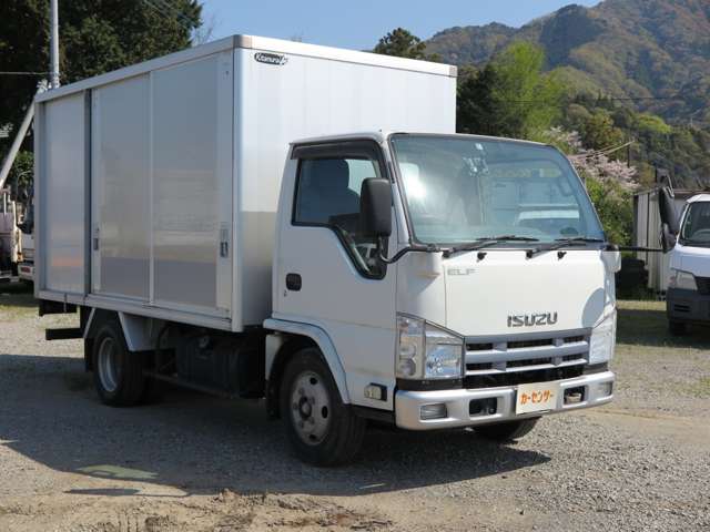 Isuzu Elf 3