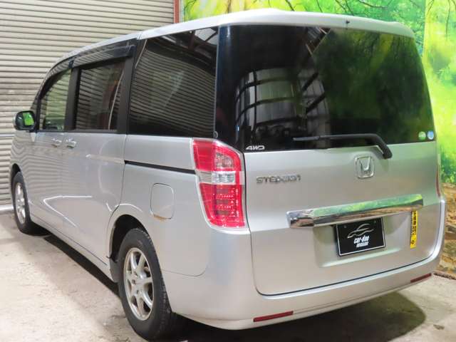 Honda Stepwgn 9