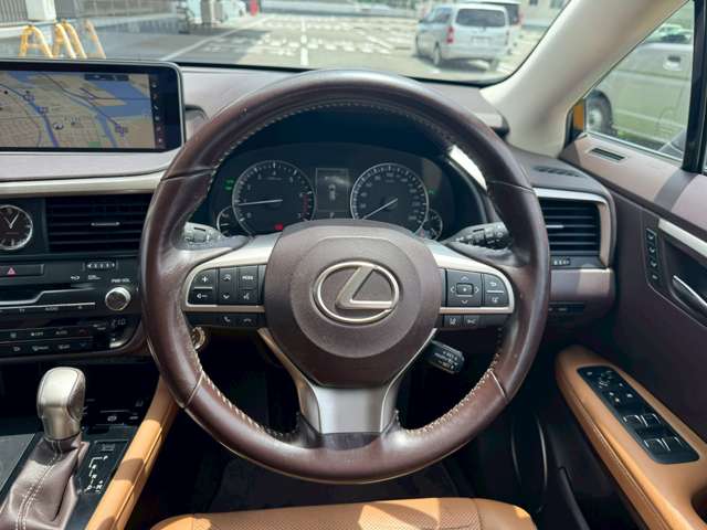 Lexus RX 10