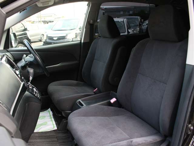 Toyota Estima 10