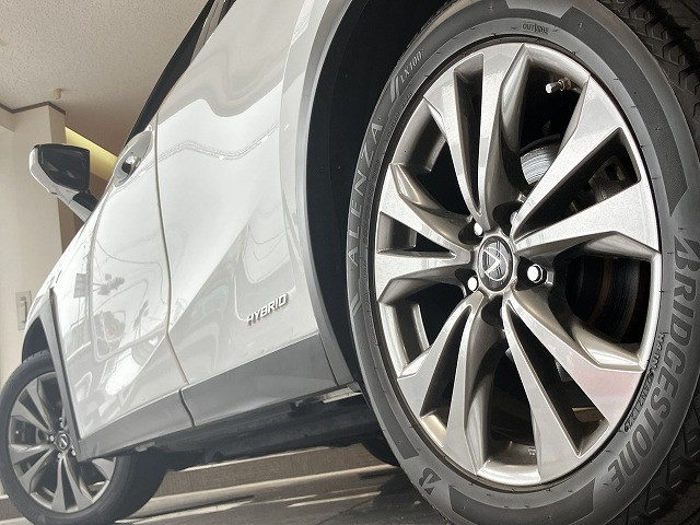 Lexus UX 11