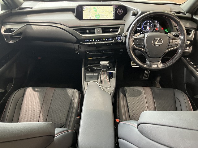 Lexus UX 2