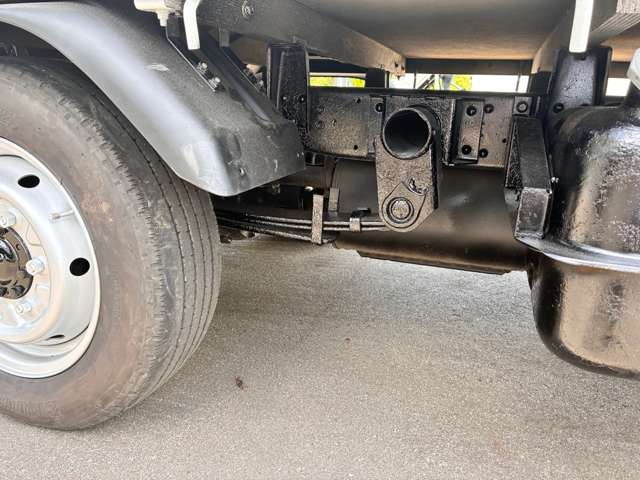 Mitsubishi Fuso Canter 12