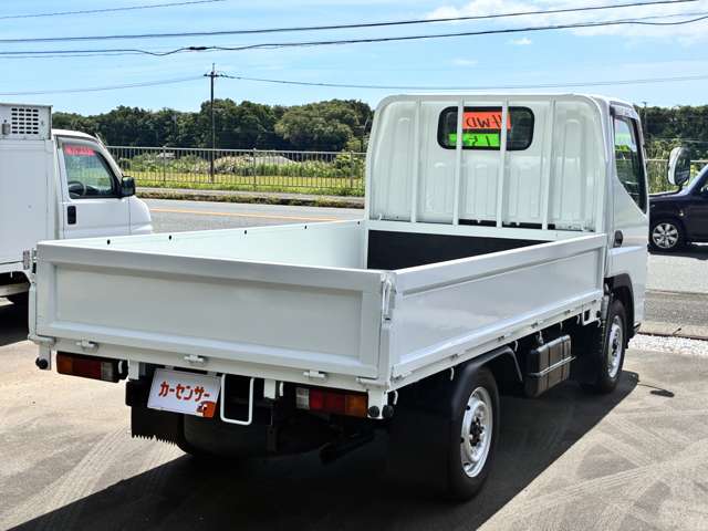 Mitsubishi Fuso Canter 8