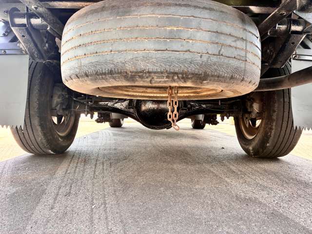 Mitsubishi Fuso Canter 10