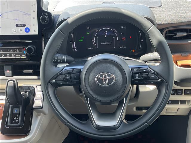 Toyota Sienta 12
