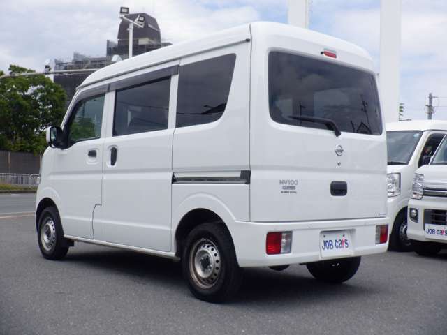 Nissan NV100 Clipper 12