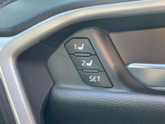 Toyota RAV4 11