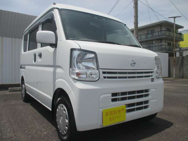 Nissan NV100 Clipper 11