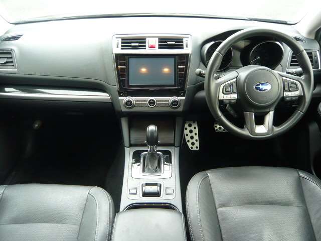 Subaru Legacy Outback 5