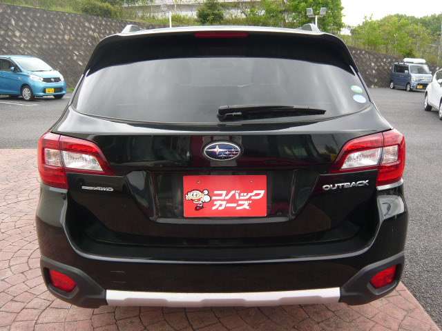 Subaru Legacy Outback 10