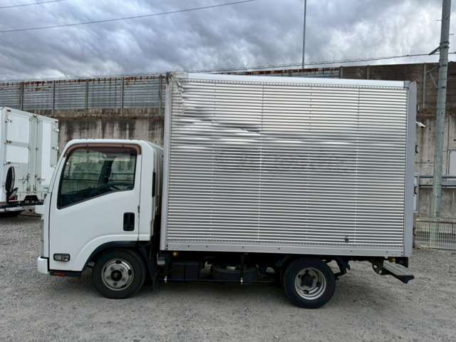 Isuzu Elf 5