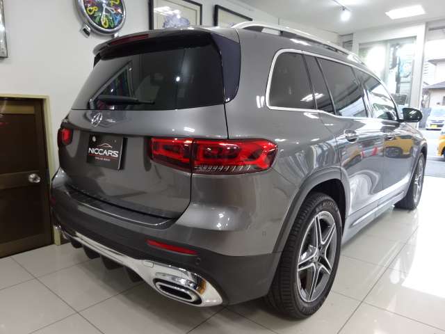 Mercedes-Benz GLB 7