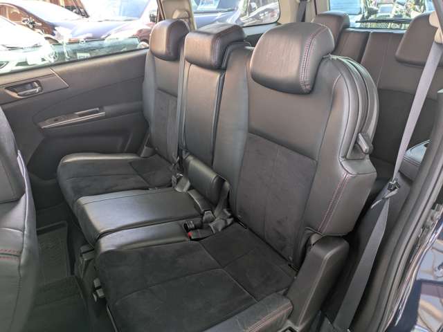Subaru Exiga 12