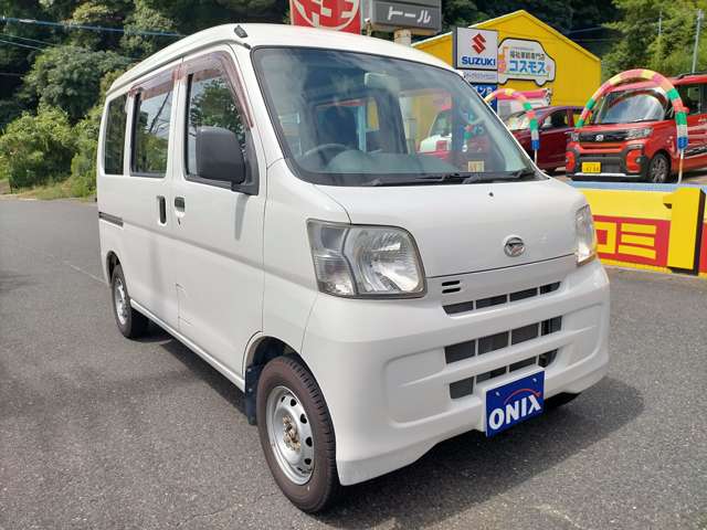 Daihatsu Hijet Cargo 6
