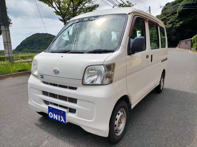 Daihatsu Hijet Cargo 7