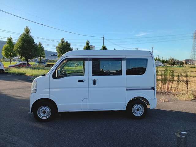 Nissan NV100 Clipper 6