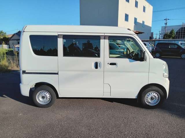 Nissan NV100 Clipper 7