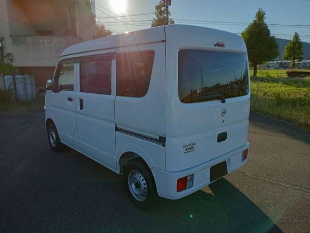 Nissan NV100 Clipper 8