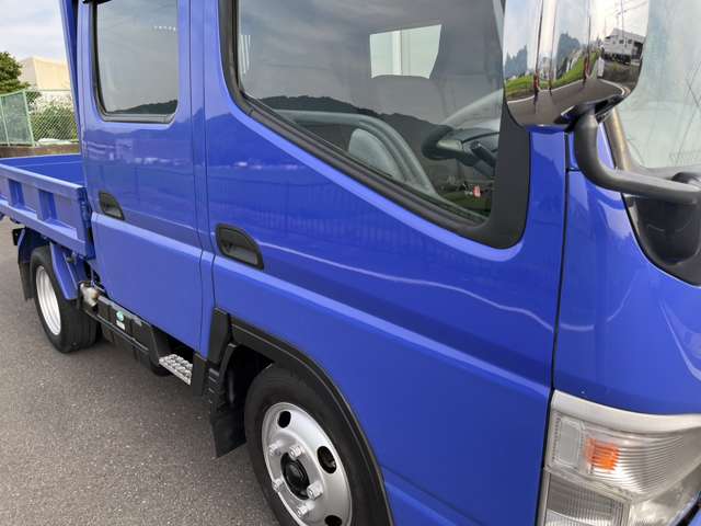 Mitsubishi Fuso Canter 11