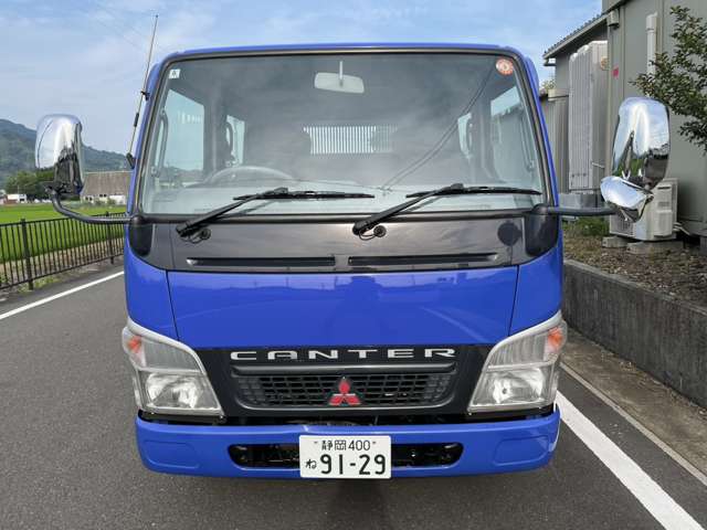 Mitsubishi Fuso Canter 2