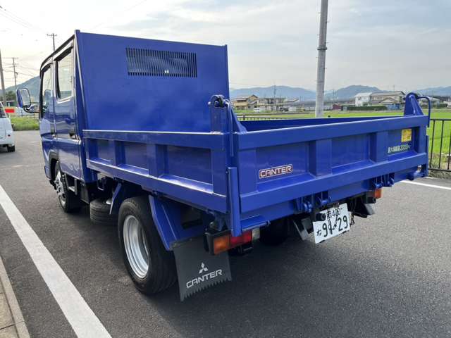 Mitsubishi Fuso Canter 7