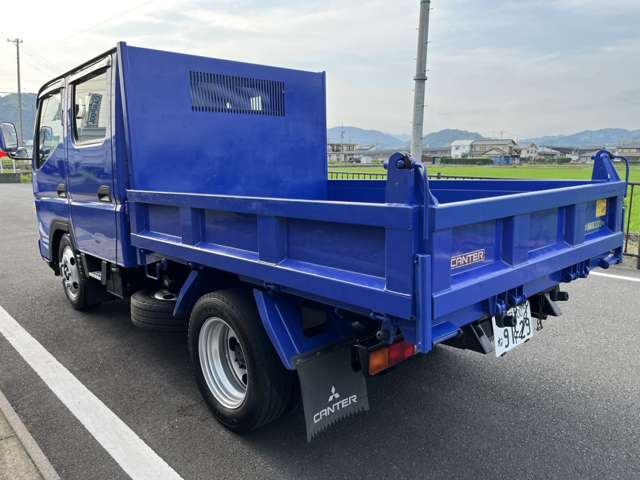 Mitsubishi Fuso Canter 8
