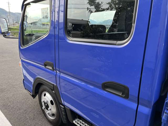 Mitsubishi Fuso Canter 10