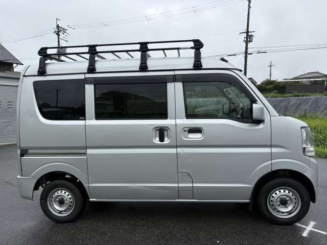 Nissan NV100 Clipper 11