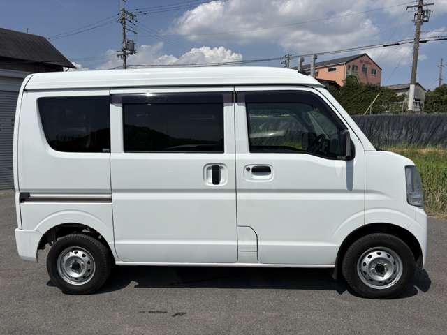 Nissan NV100 Clipper 10