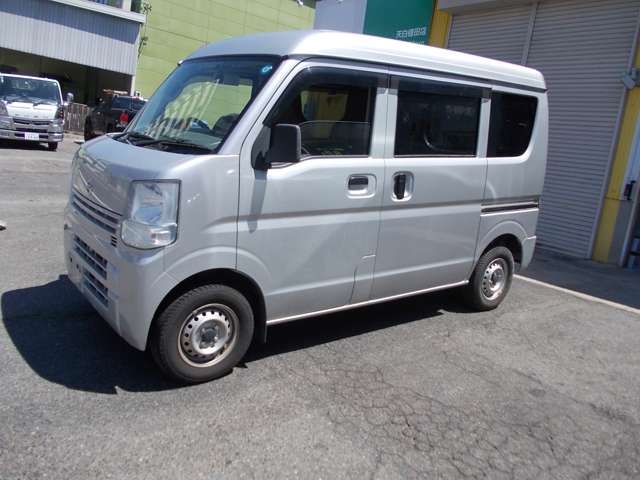 Nissan NV100 Clipper 6