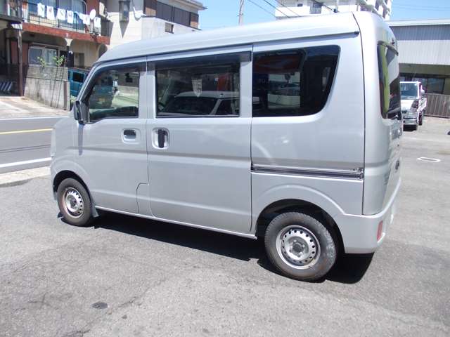 Nissan NV100 Clipper 9