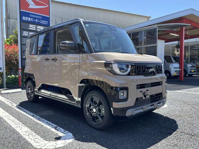 Mitsubishi Delica Mini 10