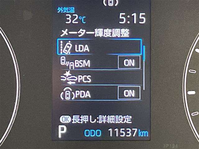 Toyota Sienta 9