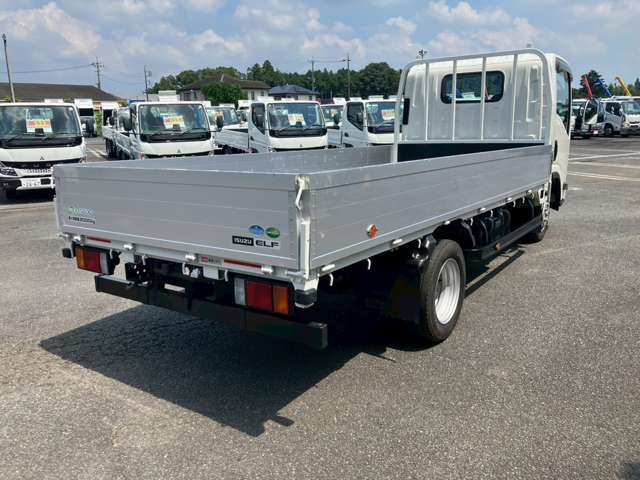 Isuzu Elf 5