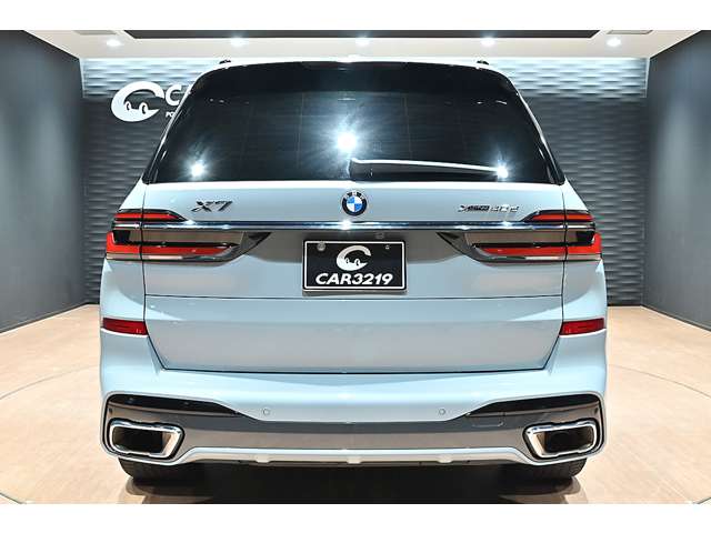 BMW X7 4