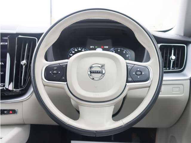 Volvo XC60 12