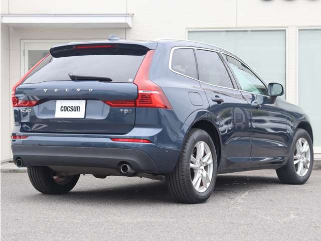 Volvo XC60 8