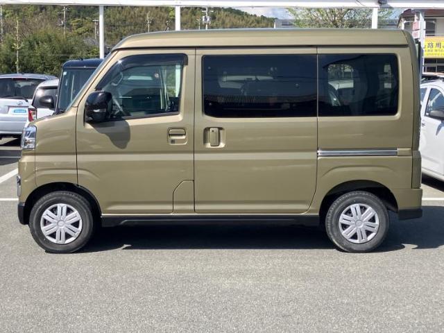 Daihatsu Atrai 5