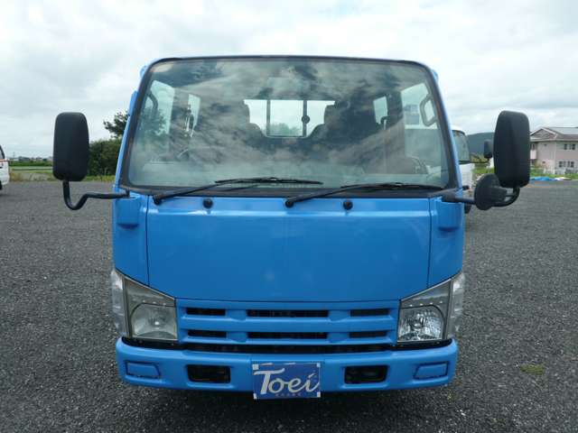 Isuzu Elf 3