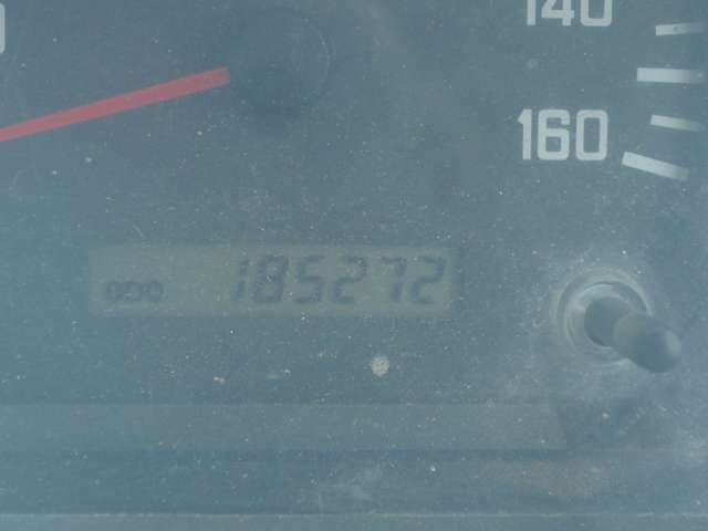 Isuzu Elf 5